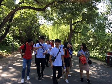北京大学生による北京大学キャンパス案内